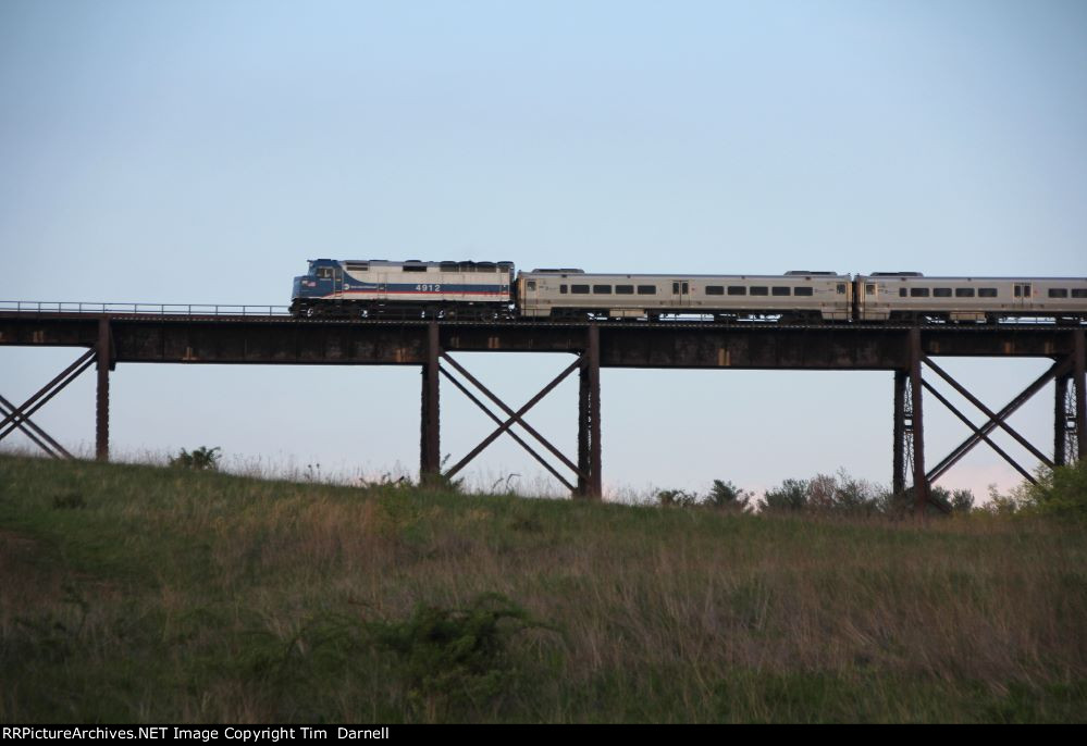 MNCW 4912 on Moodna viaduct